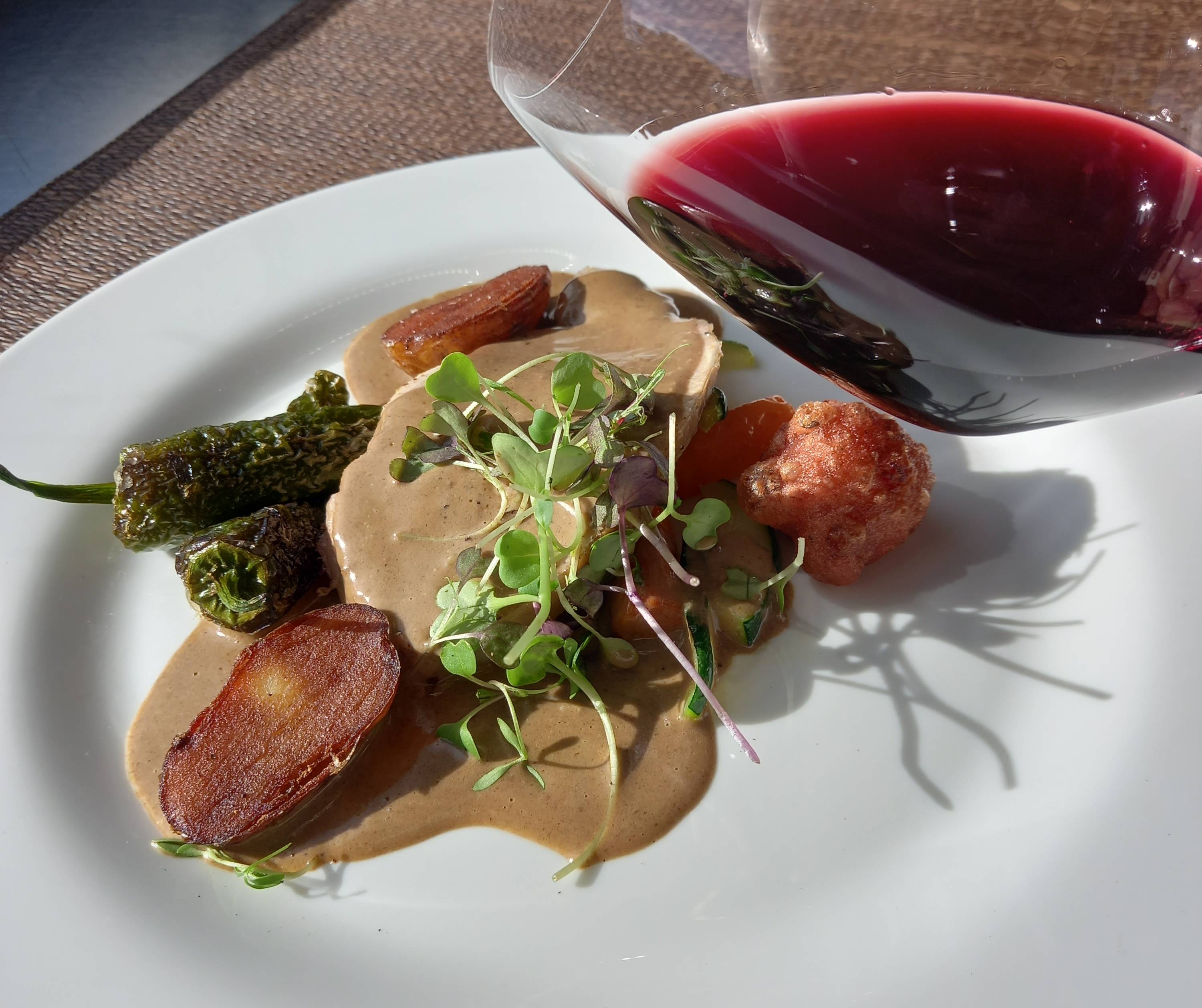 Visit, Tasting and 3-Course Gourmet Lunch - Bodegas Bentomiz - Winalist