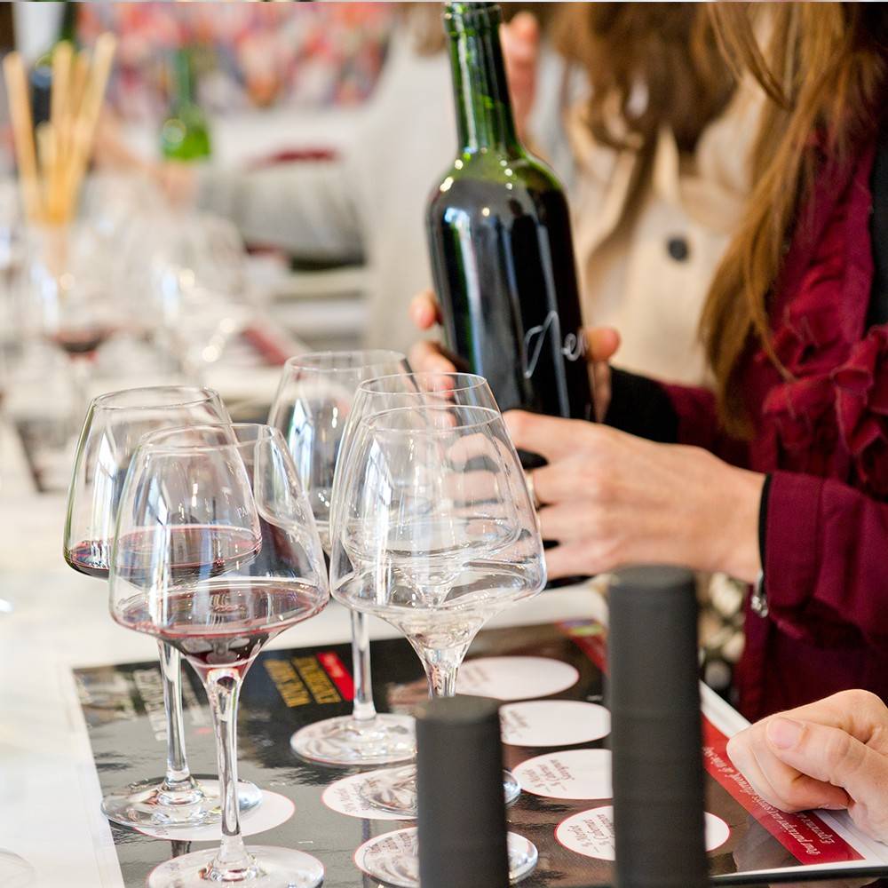 B-Winemaker: castas Tour Carnet
