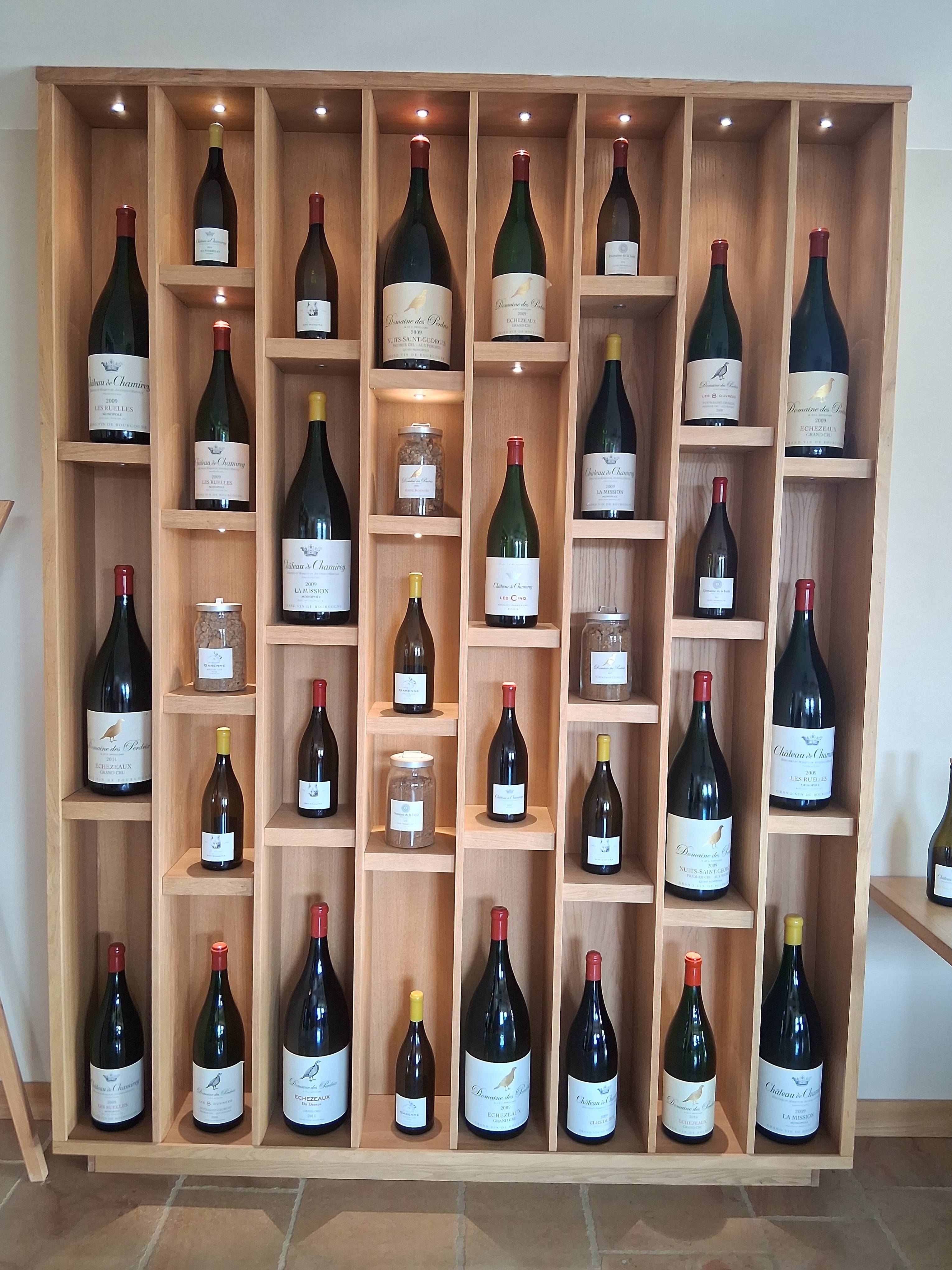 Prova de 5 vinhos com tábua de aperitivos