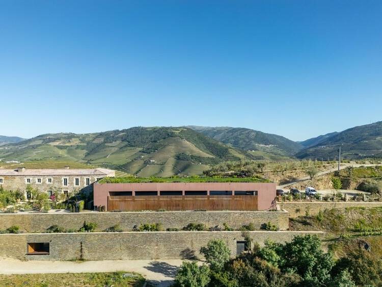 Menin Douro Estates - Winalist