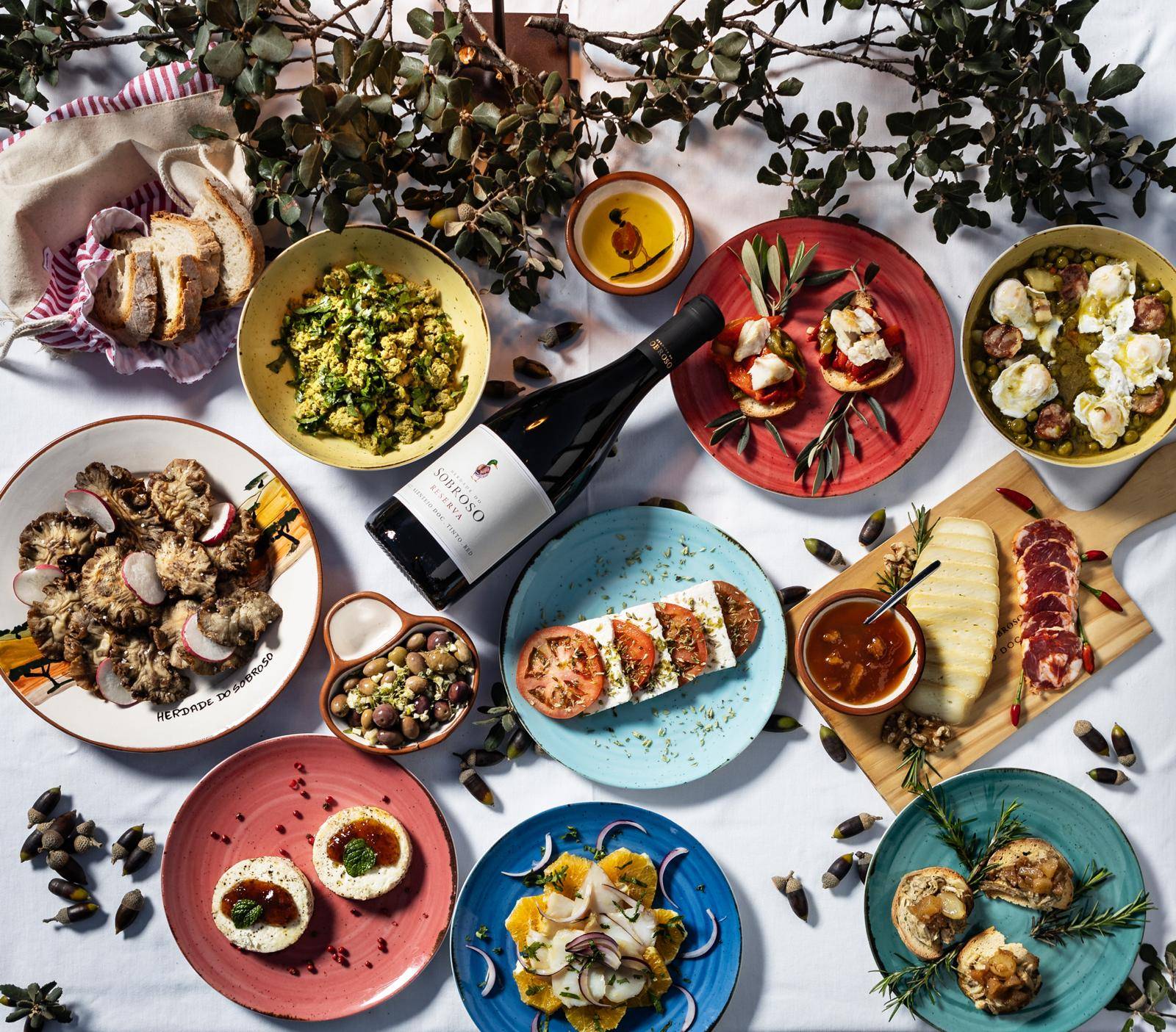  Prova de 2 Vinhos + Almoço de Cozinha Tradicional - Herdade Do Sobroso Wine & Luxury Boutique Hotel - Winalist