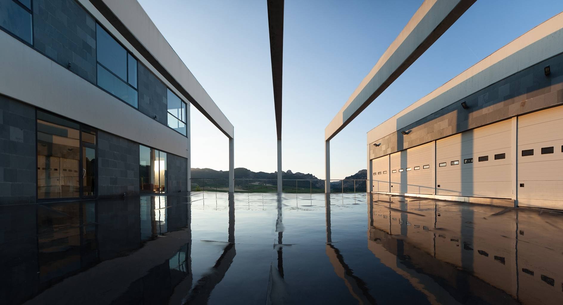 Tobelos Bodegas Y Viñedos S.l - Winalist