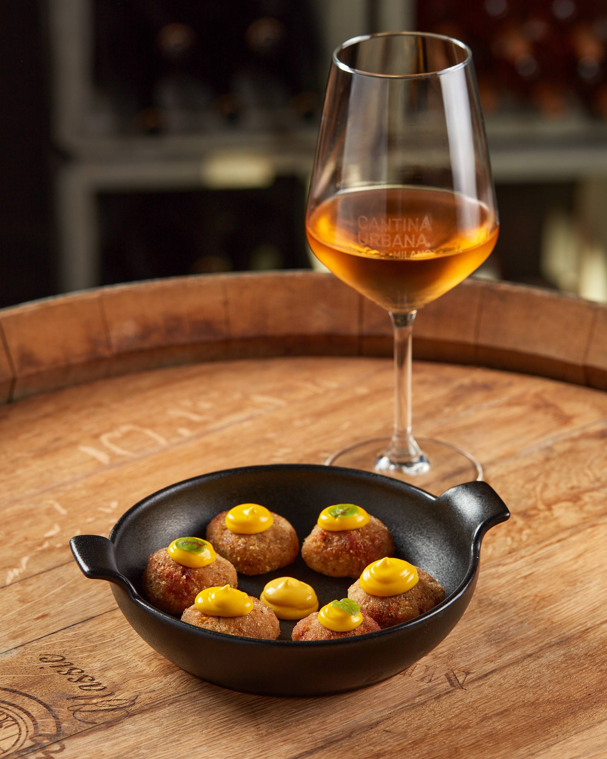 Cantina Urbana Wine Lovers