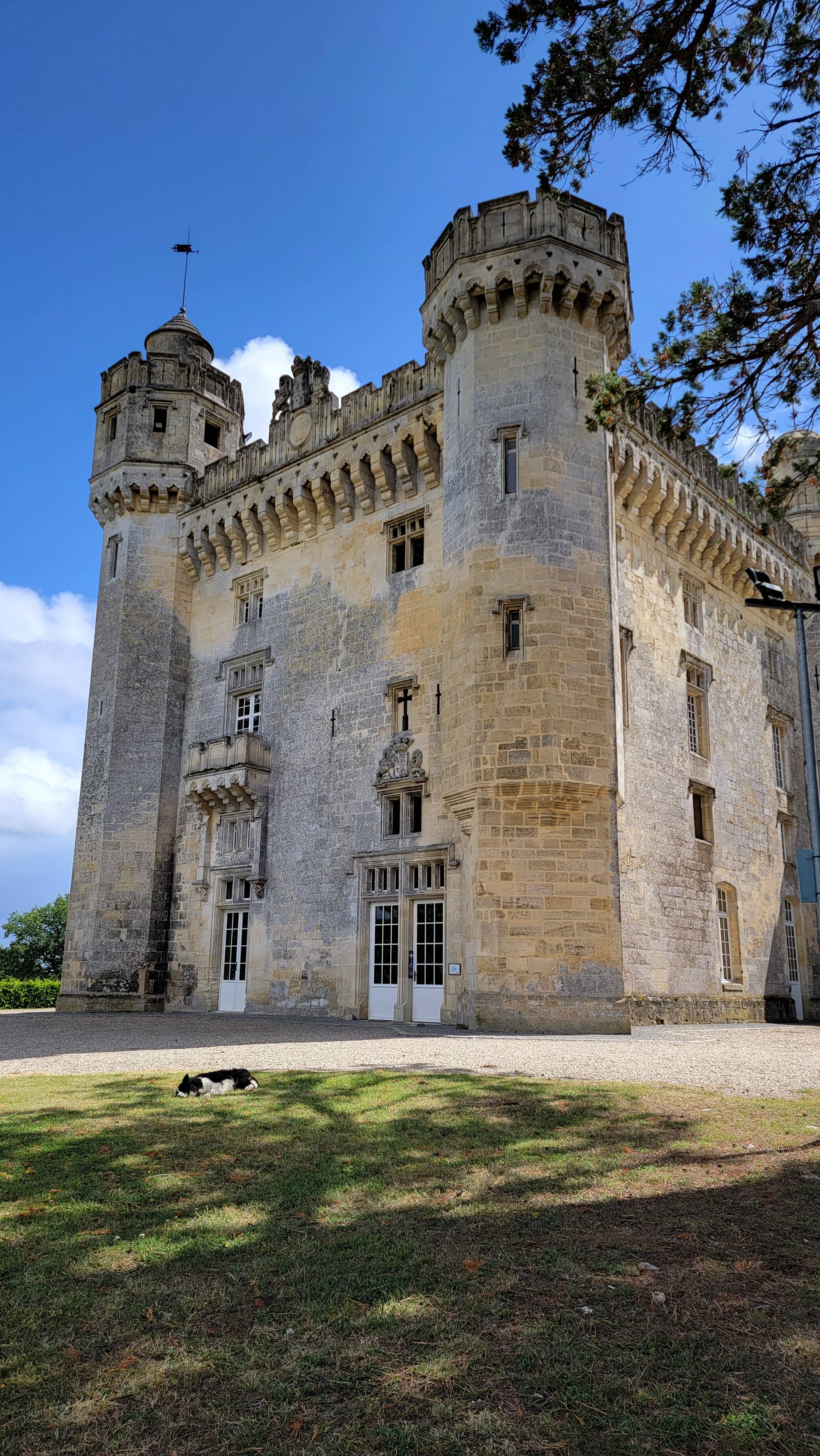 Château de Camarsac ⭐️ Tour, Reviews, Price - 2026