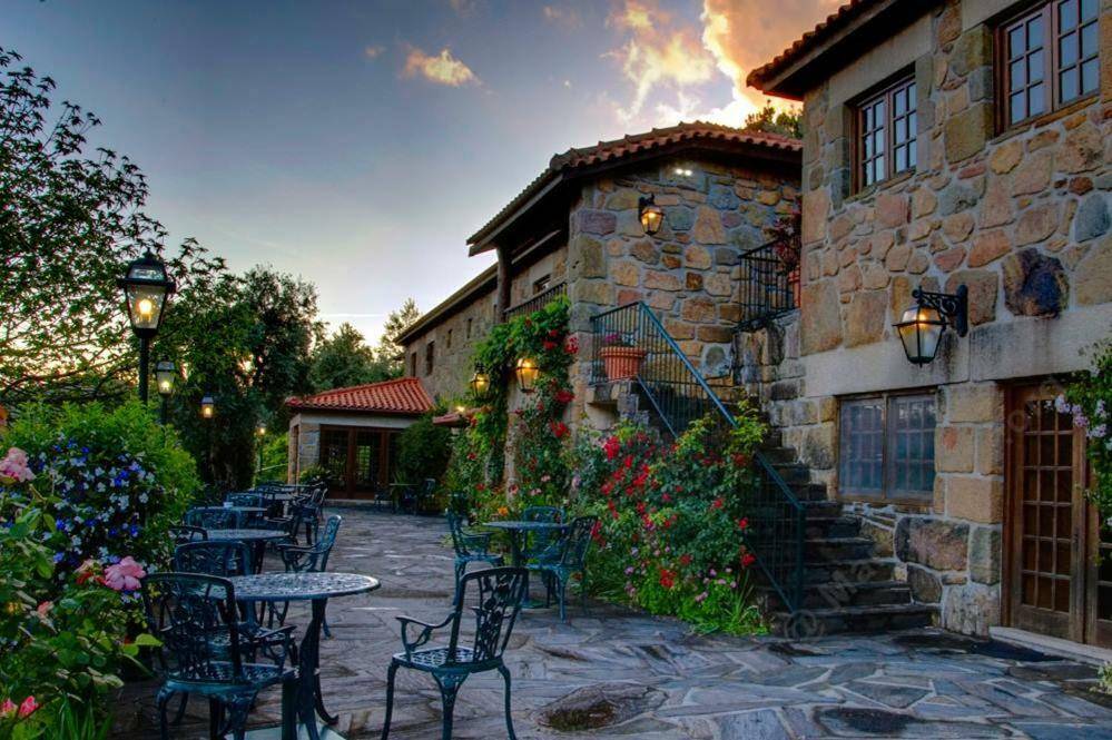Regional Lunch - Quinta Das Escomoeiras - Winalist