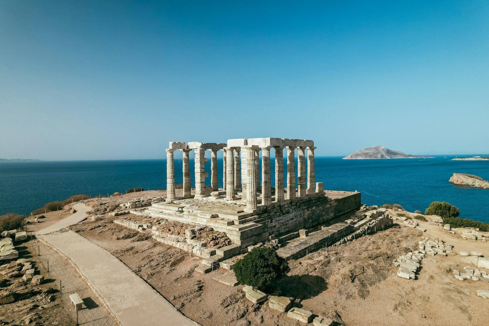 Dream Tour Winetasting at Two Wineries and Sounio 