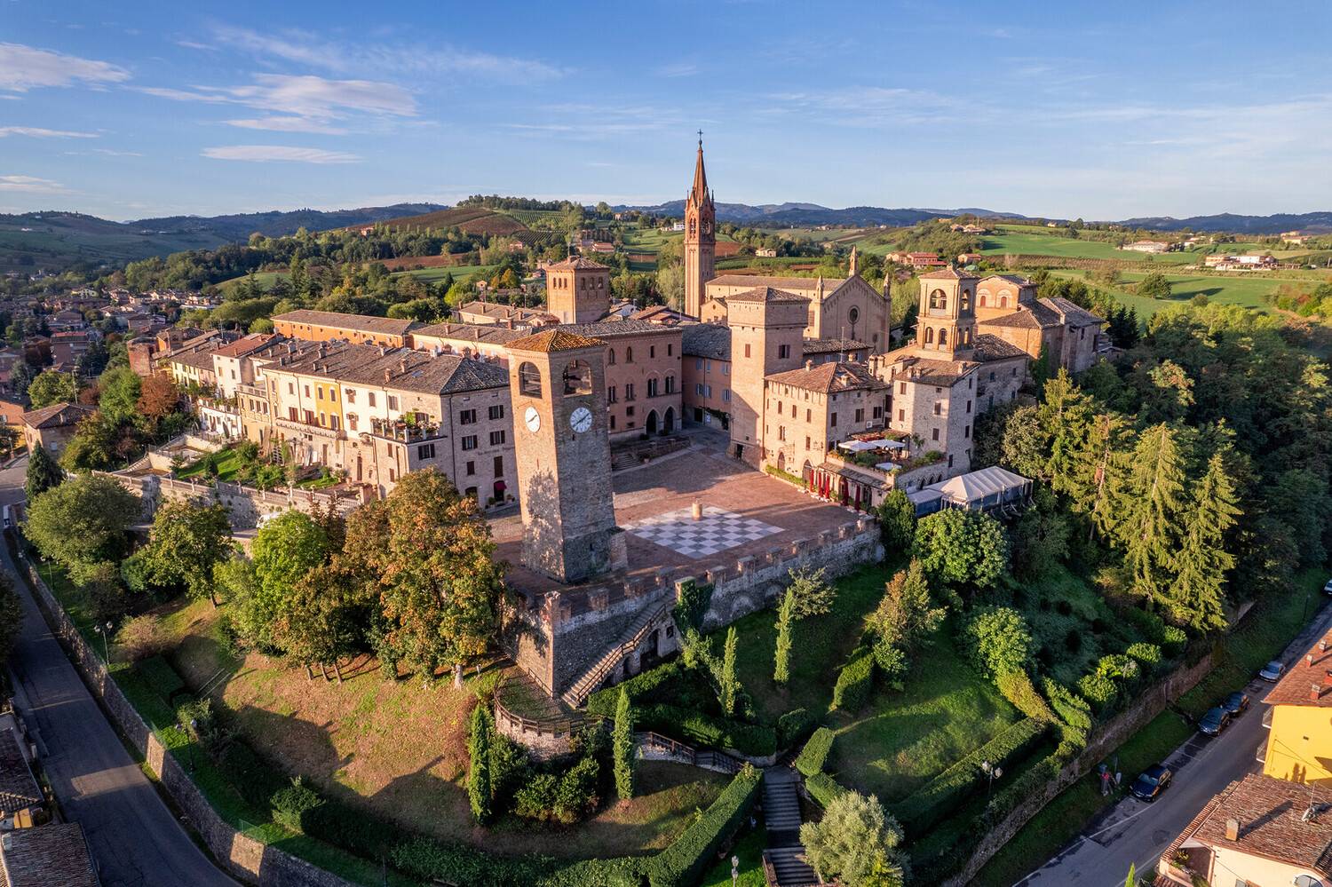 Visit Castelvetro di Modena...