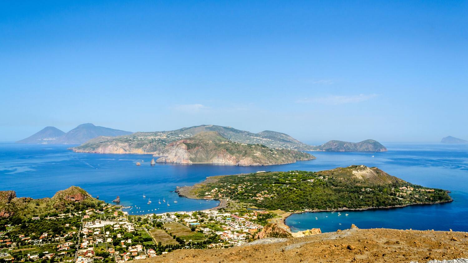 Visit Aeolian Islands:  Pla...