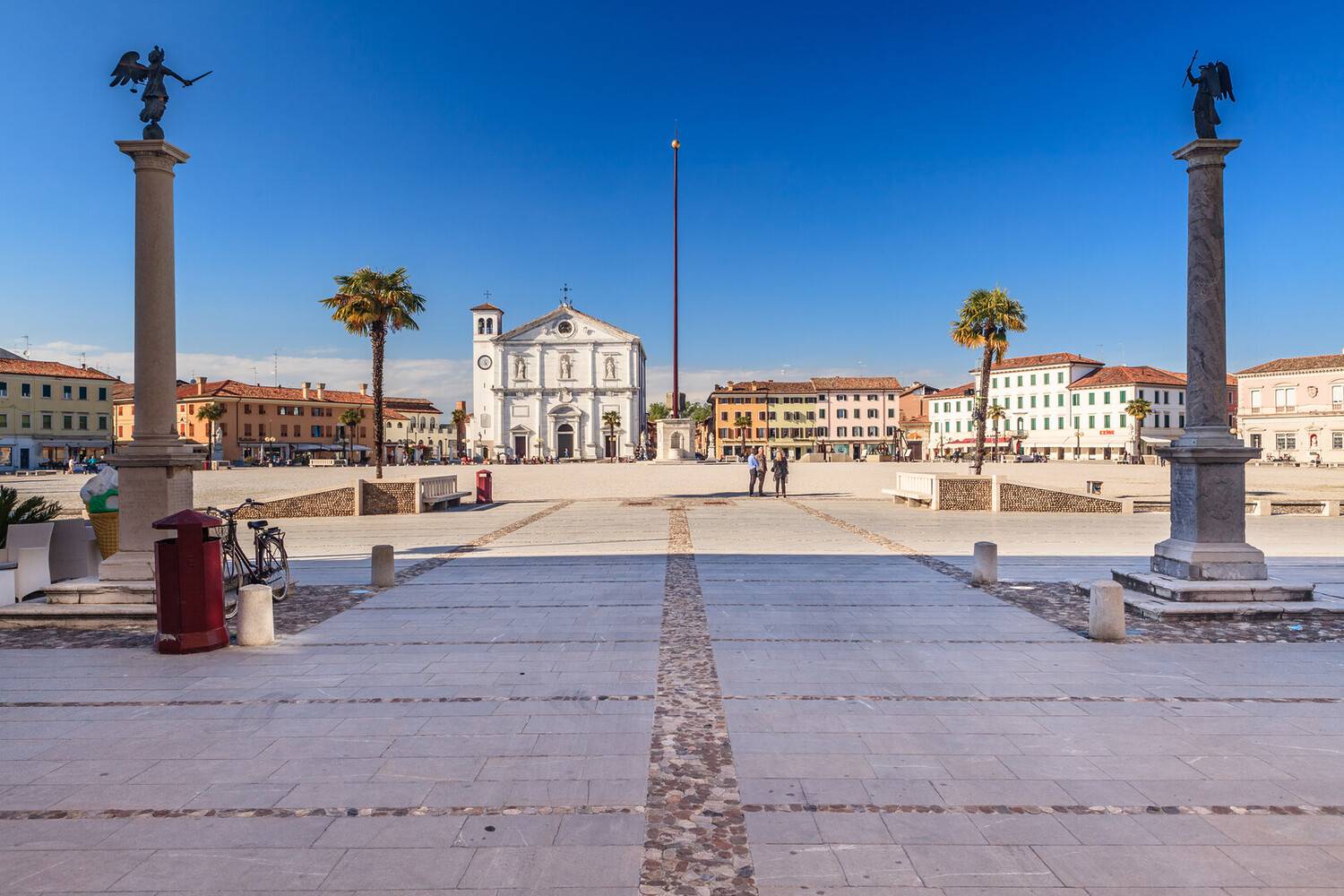Visiter Palmanova : La vill...