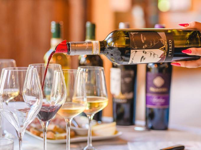 Truffle hunting with wine tasting - Palagetto - Winalist