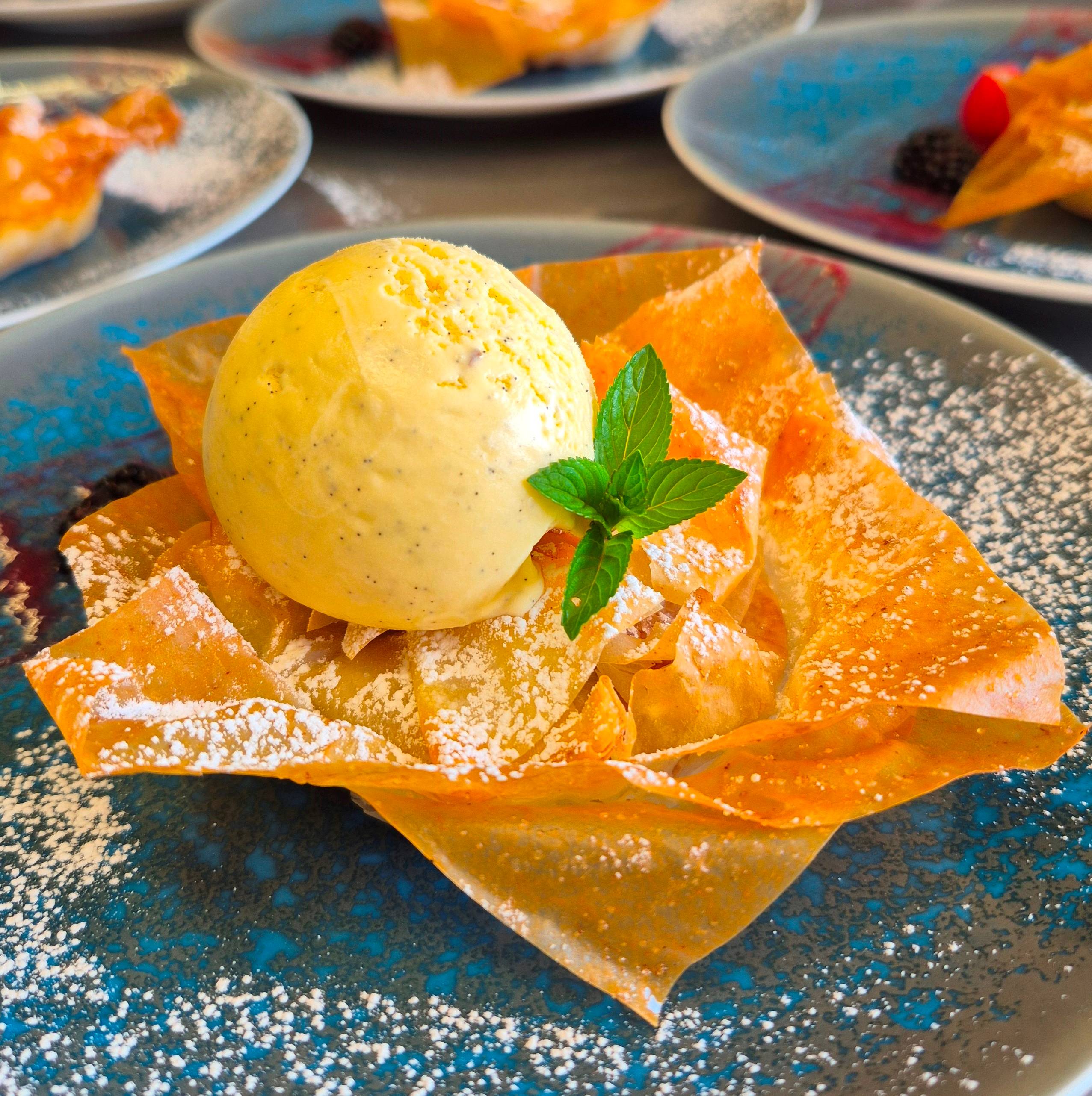 Visit, Tasting and 3-Course Gourmet Lunch - Bodegas Bentomiz - Winalist