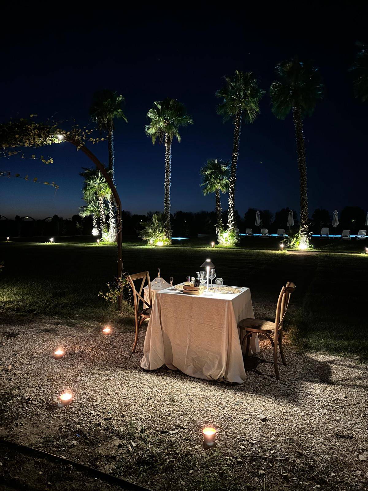 Cena al tramonto nei vigneti Torleanzi 
