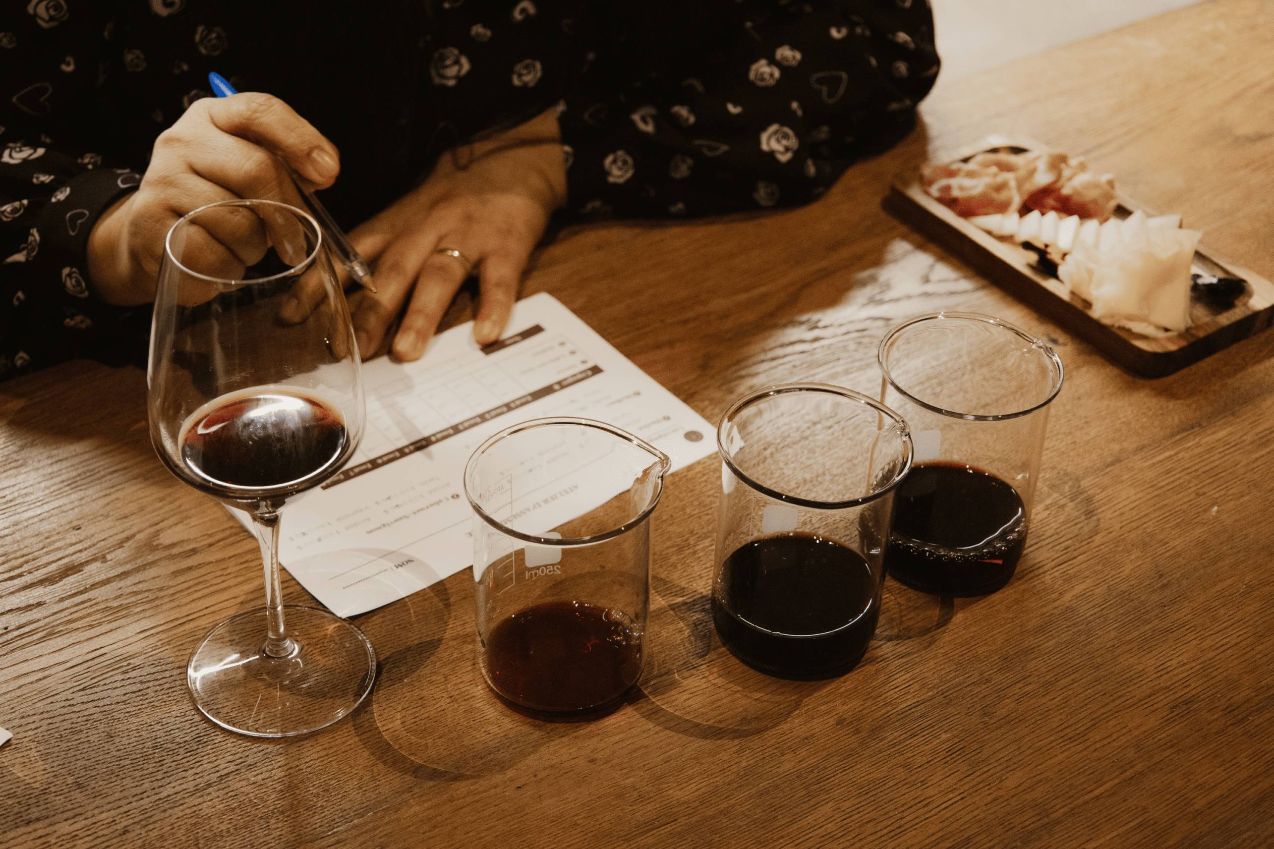 Que visiter autour de Bordeaux ? Châteaux et excursions incontournables - 2026 - 14 - que visiter autour de bordeaux que visiter autour de bordeaux - Que visiter autour de Bordeaux ? Châteaux et excursions incontournables - 2026 - 13