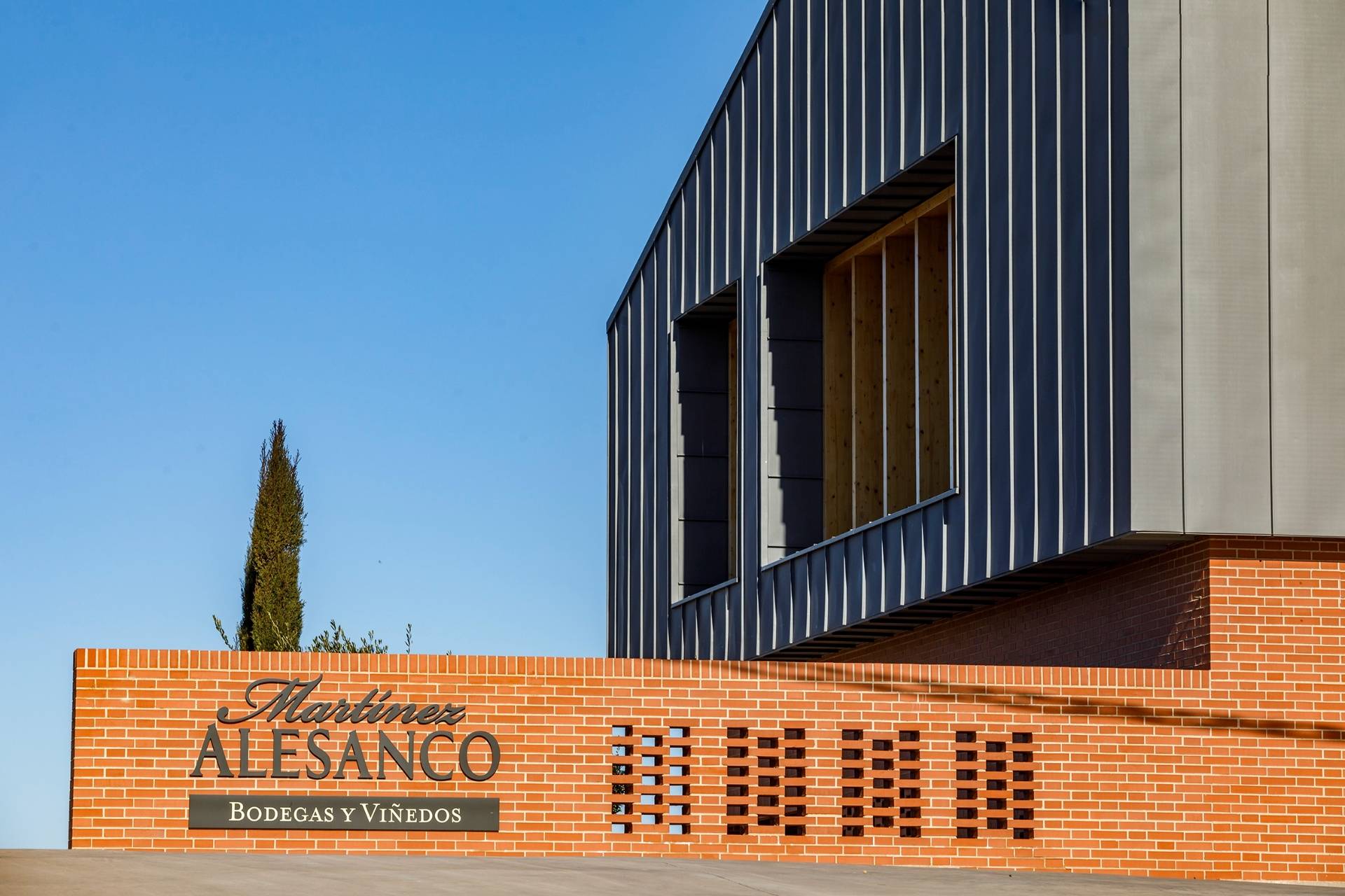 Bodegas Martínez Alesanco - Winalist