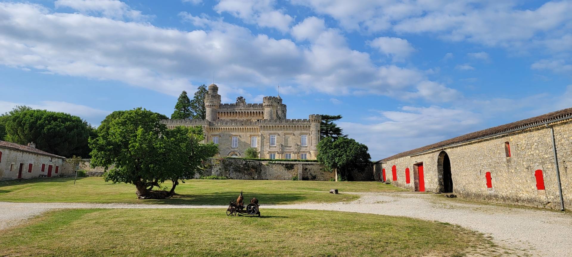 Château de Camarsac Tour & Tasting 2026 ⭐️ Book your Visit Now!
